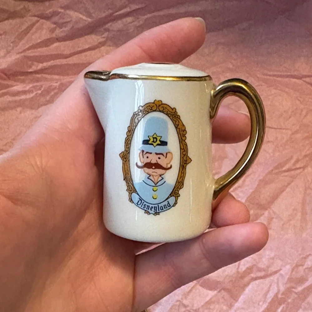 Disneyland Gold-Trim Mini Pitcher Salt and Pepper Shaker Set Vintage